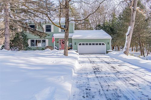 30 Hudson Dr, Hyde Park, NY, 12538-2013 | Card Image