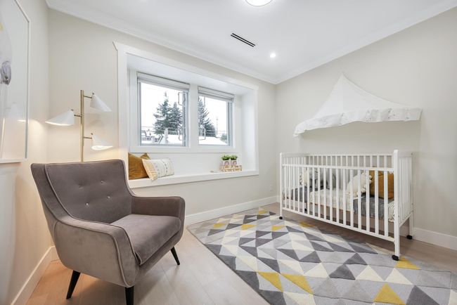 212 Blackman St, House other with 6 bedrooms, 5 bathrooms and 5 parking in New Westminster BC | Image 28