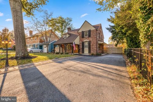 63 Academy Rd, BALA CYNWYD, PA, 19004-2501 | Card Image