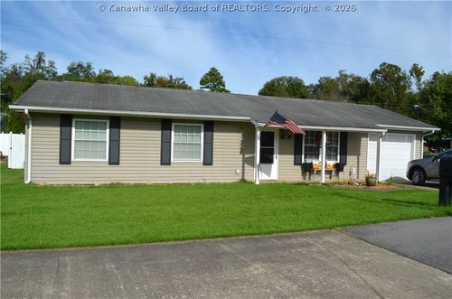 135 Viking Ln, Ripley, WV, 25271-1546 | Card Image