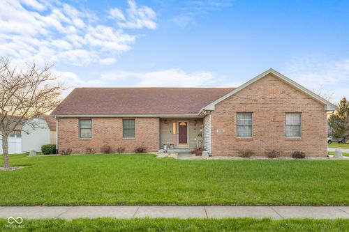 3230 Queensbury Dr, Columbus, IN, 47203-2667 | Card Image