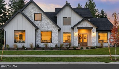 2114 W Boyles Ave, Hayden, ID, 83835-8023 | Card Image