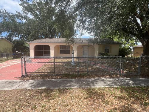 8250 Lombra Ave, NORTH PORT, FL, 34287-5431 | Card Image