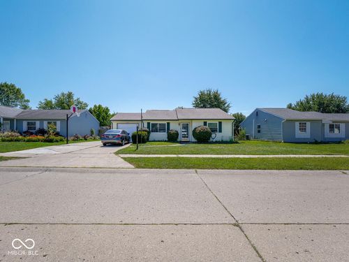 3655 Pleasant Creek Dr, Indianapolis, IN, 46227-8189 | Card Image