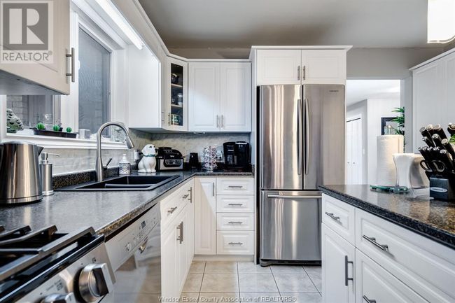 811 Rivait Dr, House other with 3 bedrooms, 3 bathrooms and null parking in Tilbury ON | Image 8