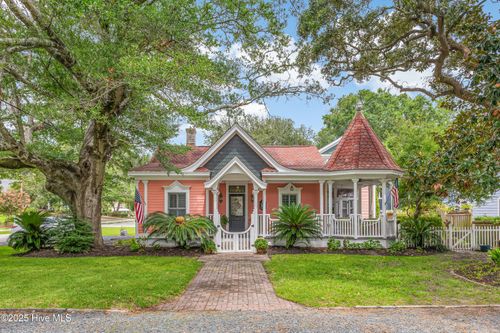 316 W St George Street, Southport, NC, 28461 | Card Image