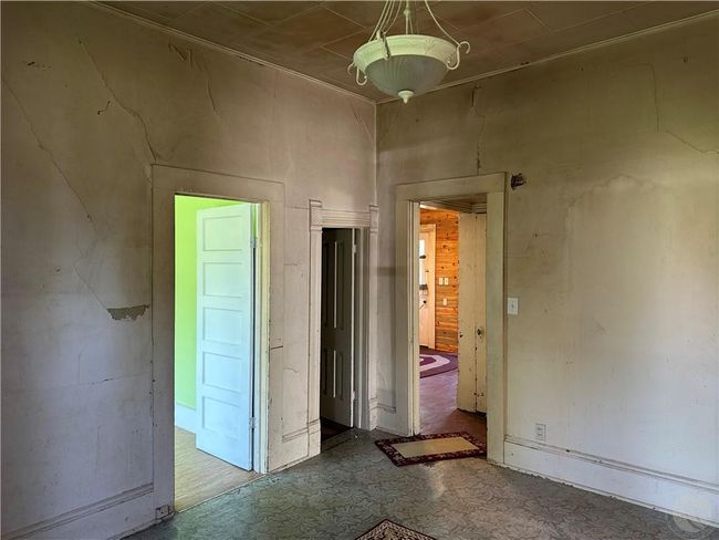 44 E 2 Nd Ave N, House other with 5 bedrooms, 2 bathrooms and null parking in Columbus MT | Image 22
