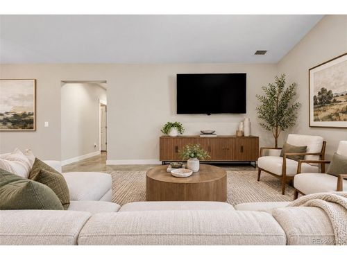 526 Foxtail Pl, Wiggins, CO, 80654-7958 | Card Image