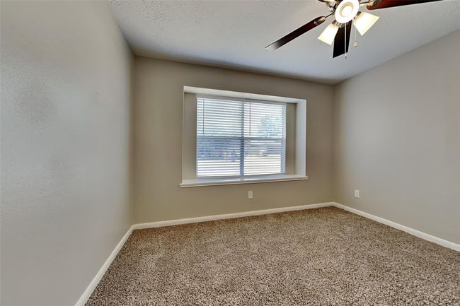 29122 Waltham St, House other with 4 bedrooms, 2 bathrooms and 2 parking in Spring TX | Image 13