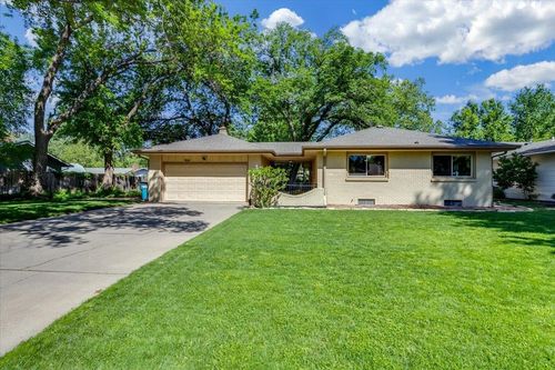 9528 W Shade, Wichita, KS, 67212 | Card Image