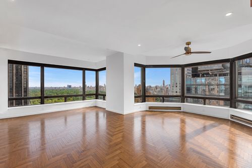 28c-301 W 57th St, New York, NY, 10019-3177 | Card Image