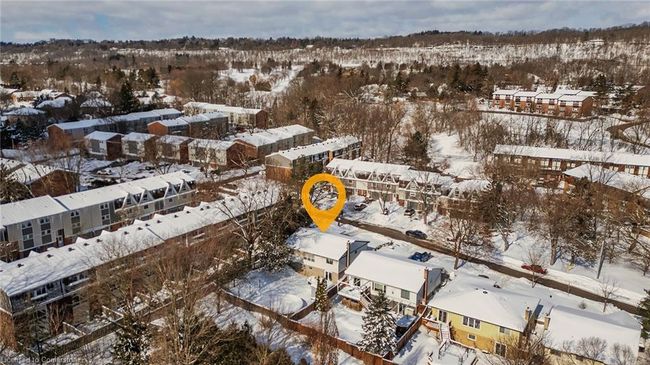79 Ann St, House other with 4 bedrooms, 2 bathrooms and 5 parking in Dundas ON | Image 25