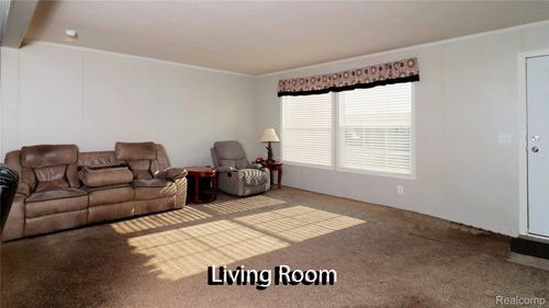 23183 Stag Ct, New Boston, MI, 48164-8947 | Card Image