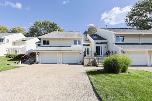 103-103 Centre Ln, Walpole, MA, 02081-3400 | Card Image