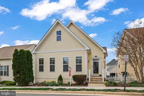 17446 Lethridge Cir, ROUND HILL, VA, 20141-2181 | Card Image