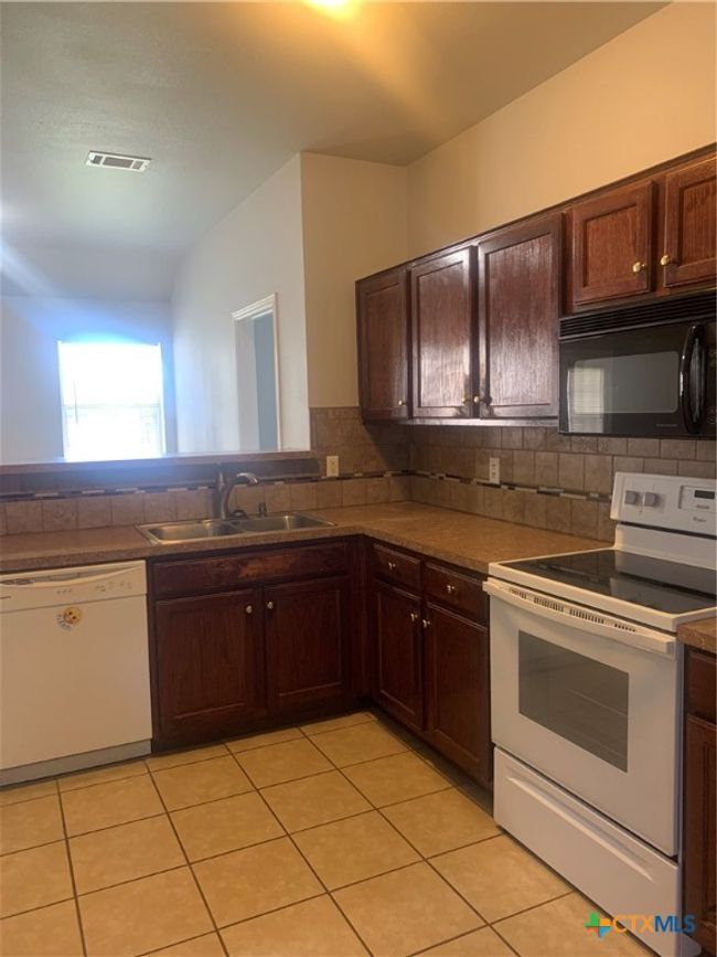 1902 Lava Ln, House other with 3 bedrooms, 2 bathrooms and null parking in Killeen TX | Image 14