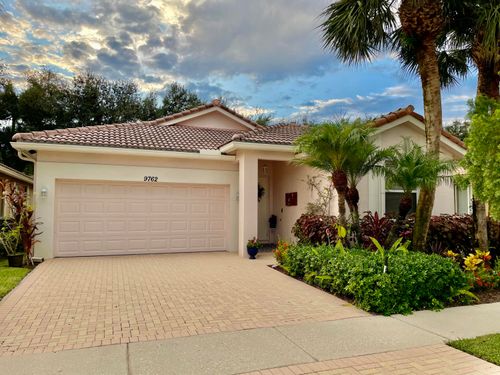 9762 Sandpiper Ln, Royal Palm Beach, FL, 33411-6320 | Card Image