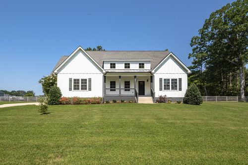 1624 Porter Rd, Burns, TN, 37029-5403 | Card Image