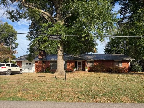 1002 2nd Ave Sw, Gravette, AR, 72736-9754 | Card Image