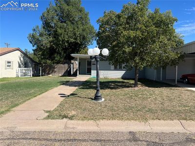 1106 Lowell Drive, House other with 2 bedrooms, 2 bathrooms and 1 parking in Rocky Ford CO | Image 2