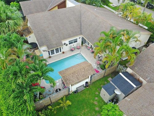 16657 Redwood Way, Weston, FL, 33326-1512 | Card Image