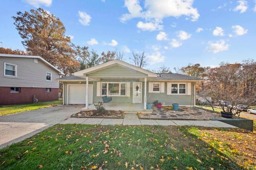 1600 Beth Ann Dr, Russell, KY, 41139-1115 | Card Image