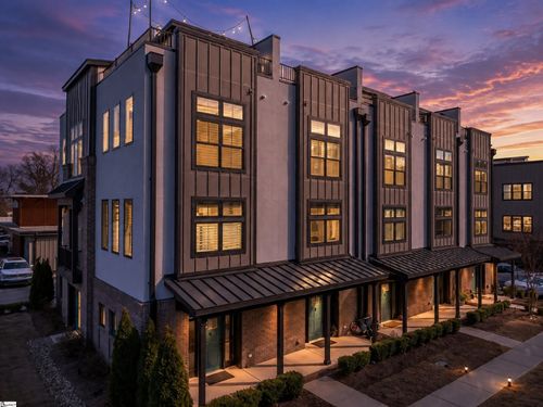 7-121 W Stone Ave, Greenville, SC, 29609-5584 | Card Image