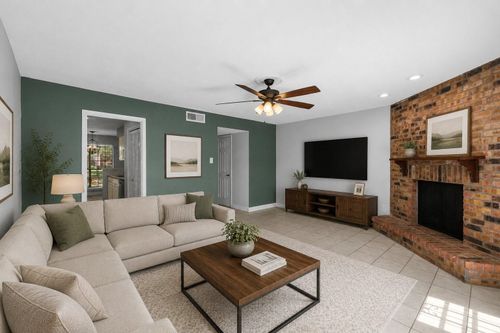 476-10324 Longmont Dr, Houston, TX, 77042-2042 | Card Image