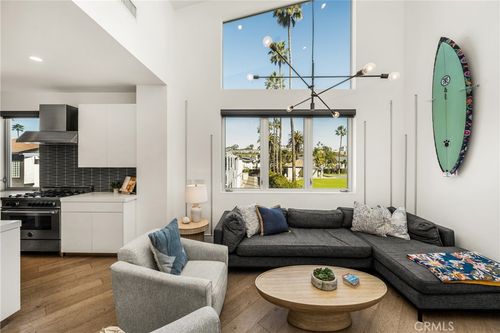 4405 Channel Pl, Newport Beach, CA, 92663 | Card Image