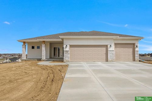 10909 N 160th St, Bennington, NE, 68007-7508 | Card Image