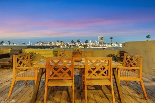 3958 Delos Dr, Las Vegas, NV, 89103-2529 | Card Image