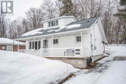 104 Birch St, Sault Ste. Marie, ON, P6B2J6 | Card Image