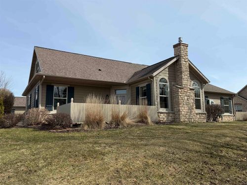 57 Pond View Way, Fitchburg, WI, 53711-4954 | Card Image