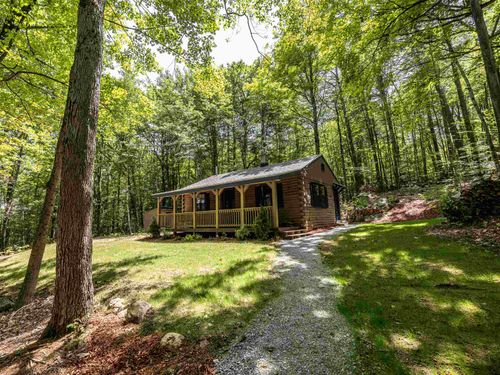 73 Baker Hill Rd, Bradford, NH, 03221-6700 | Card Image