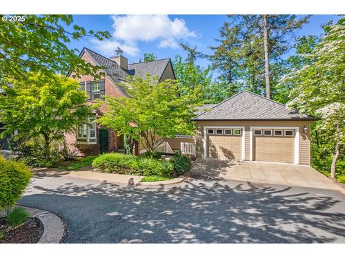 10272 Nw Edgewood Dr, Portland, OR, 97229-7617 | Card Image