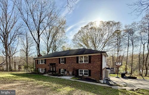 8 Rolling Rd, STAFFORD, VA, 22556-3415 | Card Image