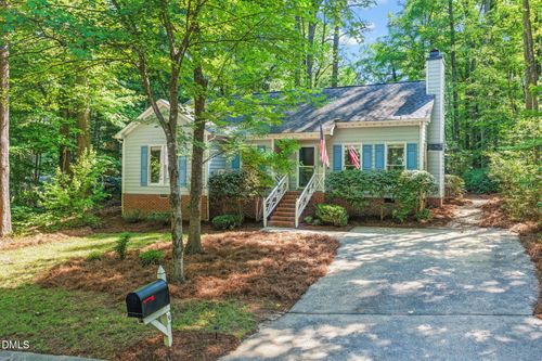 5 Briarfield Ct, Durham, NC, 27713-9492 | Card Image