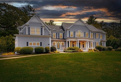 44 Stone Meadow Ln, Hanover, MA, 02339-3502 | Card Image