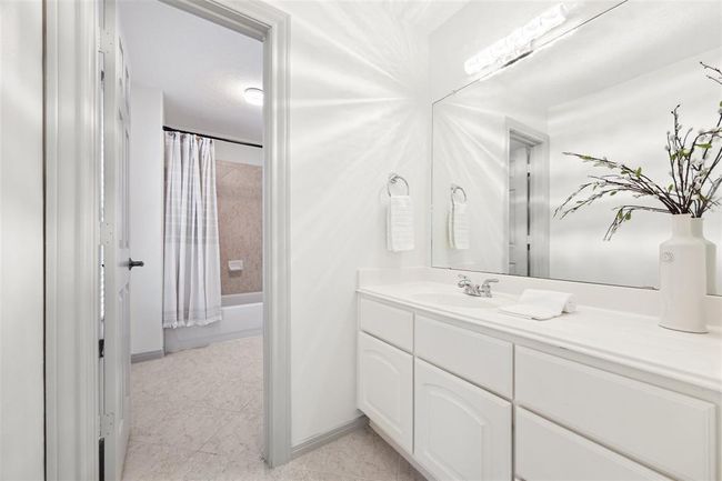 3505 Parkside Dr, House other with 4 bedrooms, 4 bathrooms and 3 parking in Pearland TX | Image 30