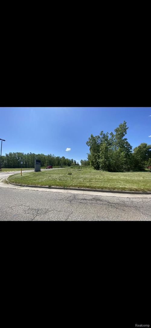 VACANT Howard Street, Port Huron Charter Township, MI, 48060 | Card Image