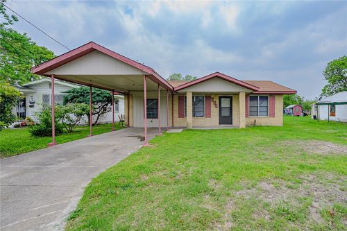 206 S Minneapolis St, Beeville, TX, 78102-5525 | Card Image