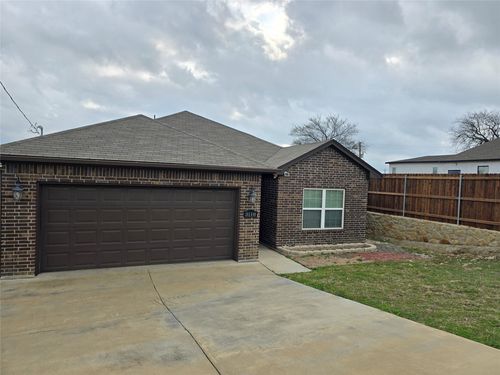3118 Roosevelt Ave, Fort Worth, TX, 76106-5450 | Card Image