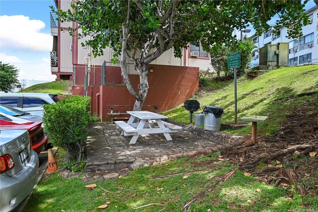 bbq area | Image 16