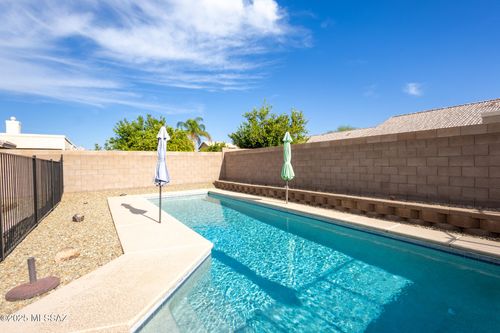 10532 E Malta St, Tucson, AZ, 85747-5979 | Card Image