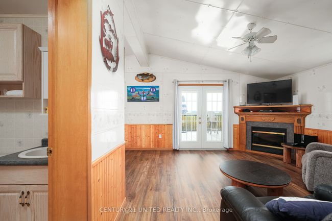 93 Otter Road, House other with 2 bedrooms, 2 bathrooms and 5 parking in Curve Lake First Nation 35 ON | Image 9