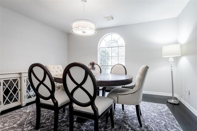 4001 Spring Branch Dr W, House other with 5 bedrooms, 4 bathrooms and 2 parking in Pearland TX | Image 7
