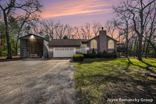 850 W White Lake Dr, Twin Lake, MI, 49457-9490 | Card Image