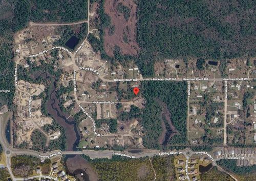 421 Hickory Bluff Cir, Southport, FL, 32409-5028 | Card Image