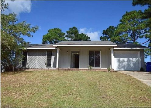 3333 Red Fox Rd, Spring Lake, NC, 28390-1538 | Card Image