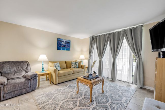 UNIT-238 - 1429 N Atlantic Ave, Condo with 1 bedrooms, 1 bathrooms and null parking in DAYTONA BEACH FL | Image 14